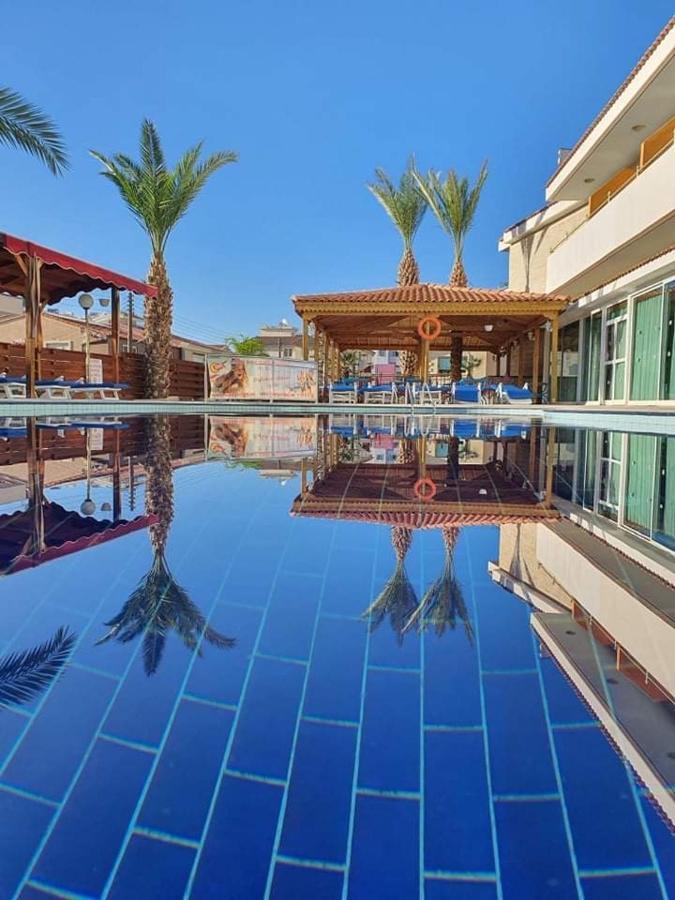 M. Moniatis Hotel Limasol Buitenkant foto