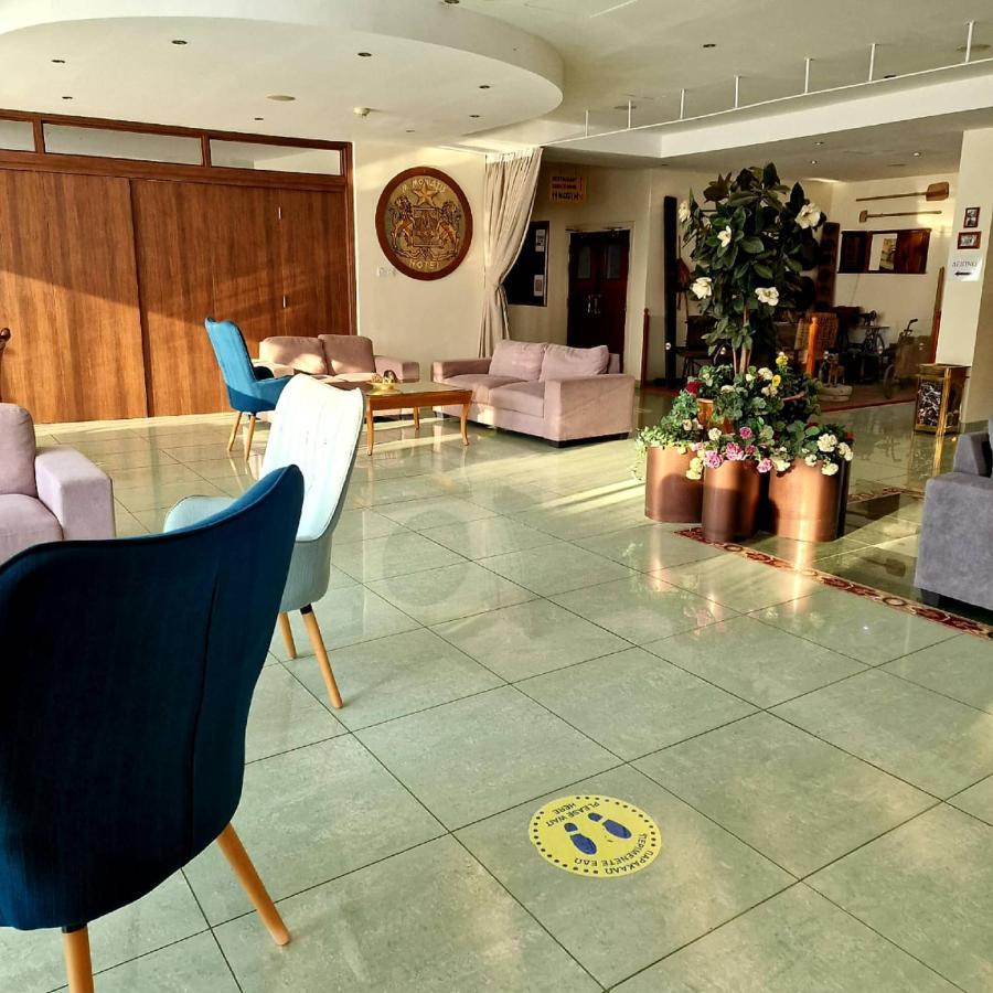 M. Moniatis Hotel Limasol Buitenkant foto