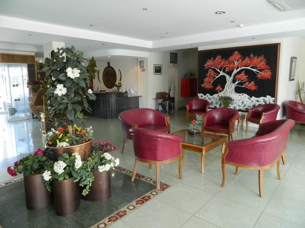 M. Moniatis Hotel Limasol Buitenkant foto