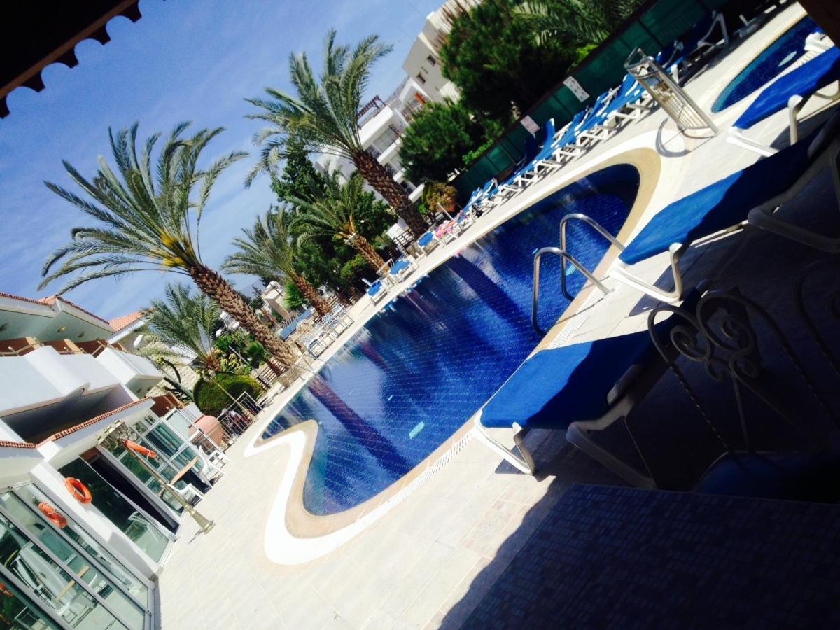 M. Moniatis Hotel Limasol Buitenkant foto